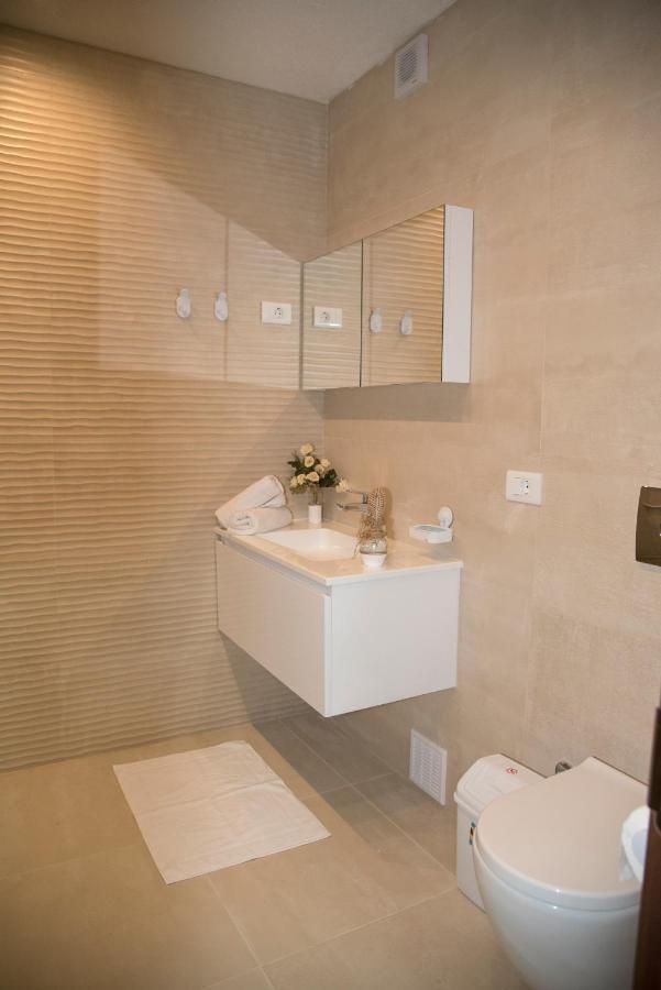 אוהריד All Seasons Apartments מראה חיצוני תמונה