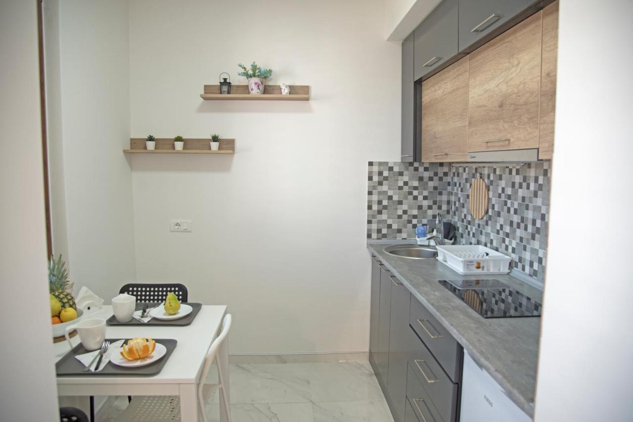 אוהריד All Seasons Apartments מראה חיצוני תמונה